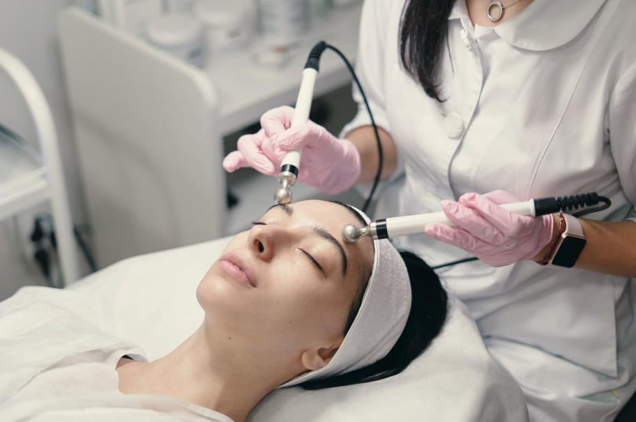Facial Balancing – The Art & Science of Harmonizing Features in Dubai