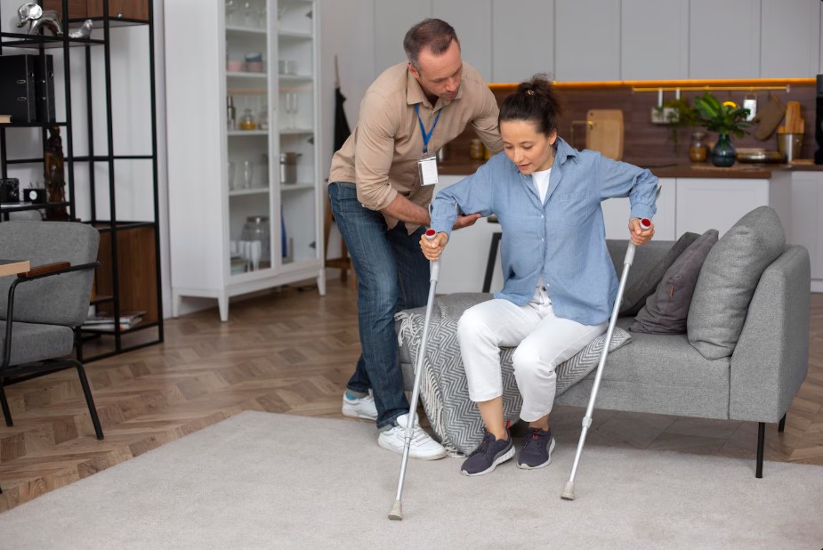 How to Help an Elderly Parent Move Without Risk of Falls