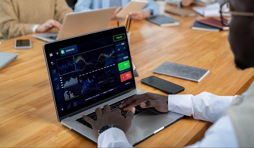 How Trading Apps Are Changing the Way People Invest