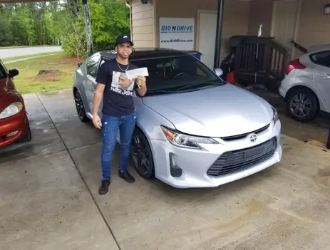 Buy here, pay here cars near me options, people review before choosing, flexible plans