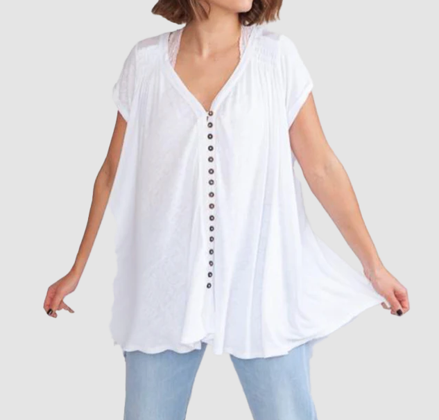 Latest women’s t-shirts USA styles for everyday comfort and use