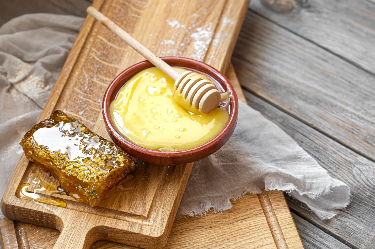 7 Delicious Ways To Use Creamed Honey