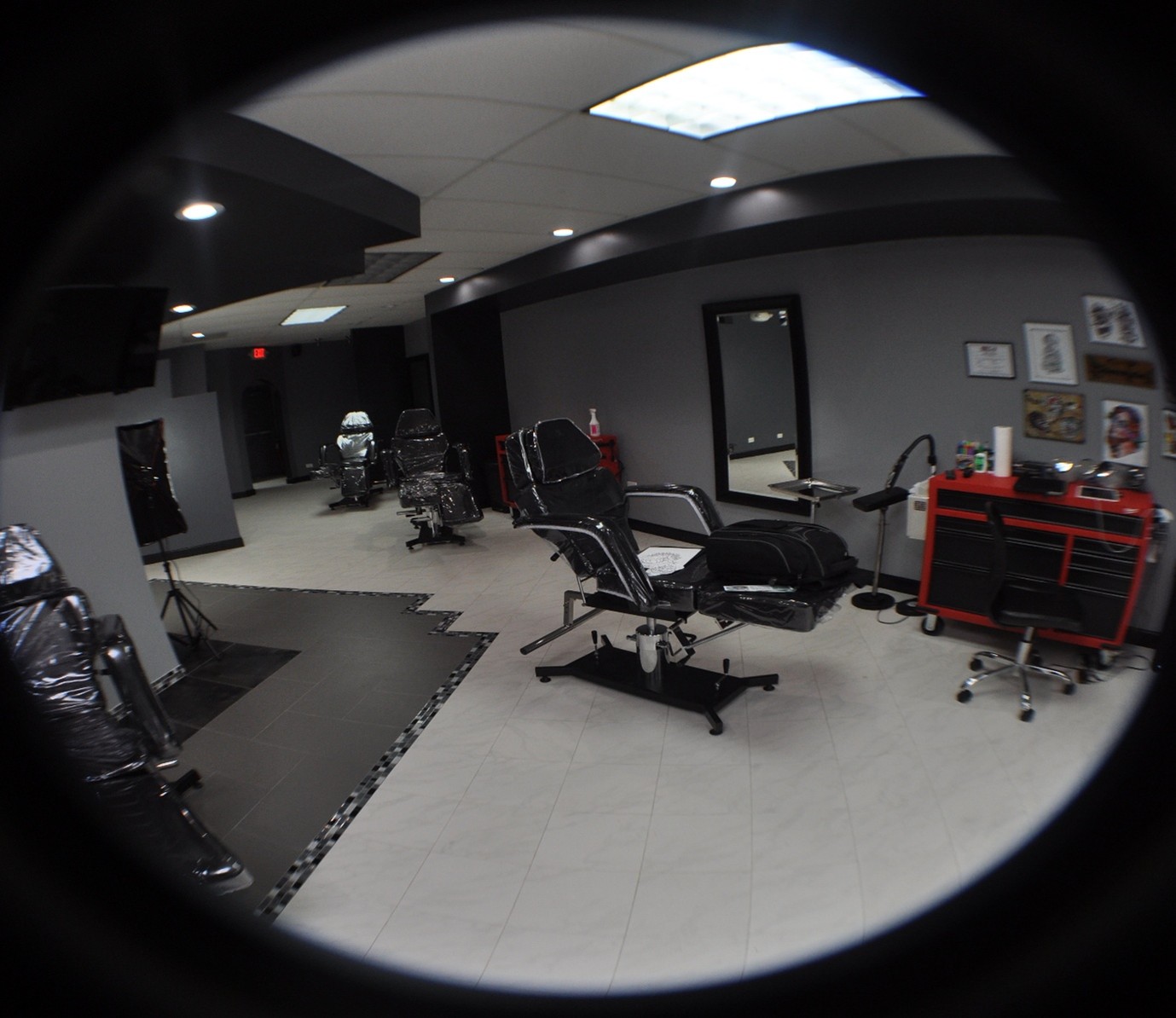 Tattoo Shop in Chicago for Clean Designs and Skilled Artists
