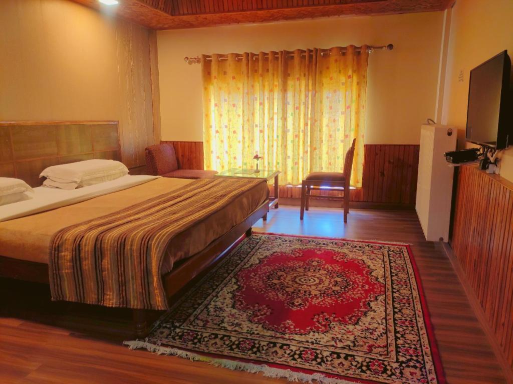 Simple Local Food to Try in Patnitop on a Winter or Weekend Getaway