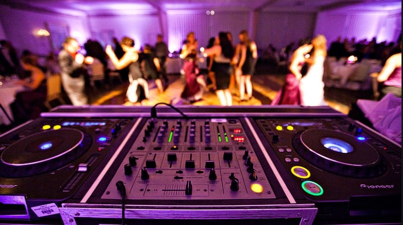 Why Professional Wedding DJ Services Are Essential for Your Big Day