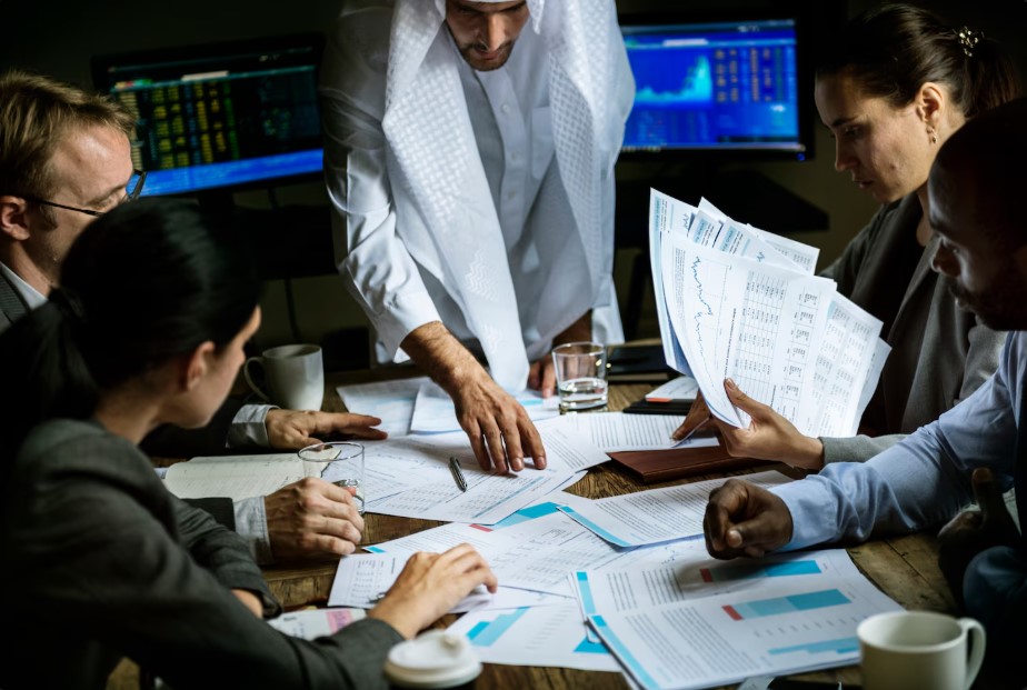 What Should Entrepreneurs Know Before Opening a Corporate Bank Account in the UAE? What Should Entrepreneurs Know Before Opening a Corporate Bank Account in the UAE?