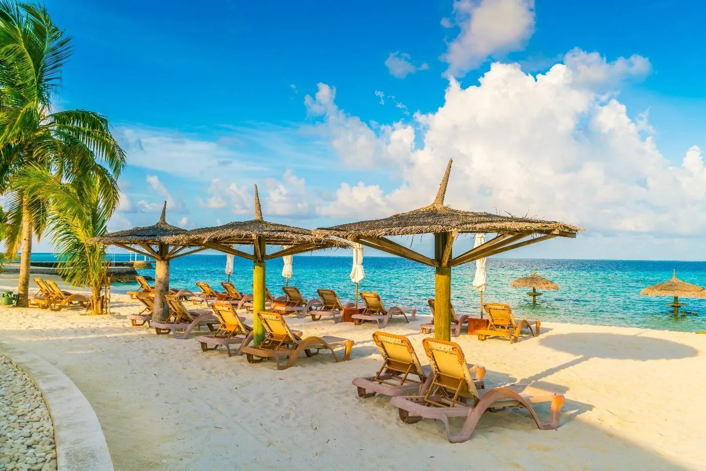 C:UsersUSERDownloadsresort-solitude-tropic-ocean-maldives.jpg