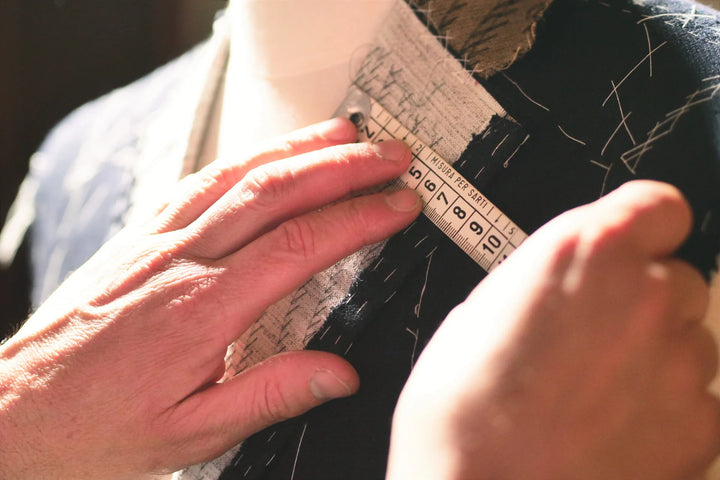Luxury Custom-Made Mens Suits Guide for Better Fit and Real Formal Comfort Luxury Custom-Made Mens Suits Guide for Better Fit and Real Formal Comfort