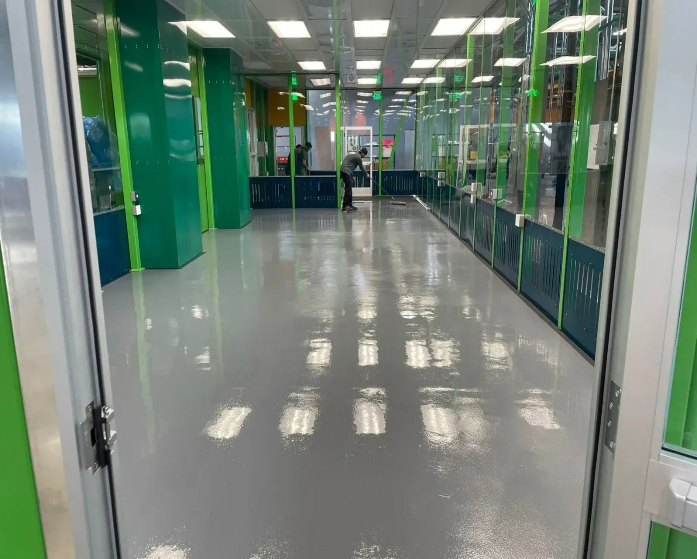 Epoxy flooring Los Angeles installation guide for commercial and industrial surfaces