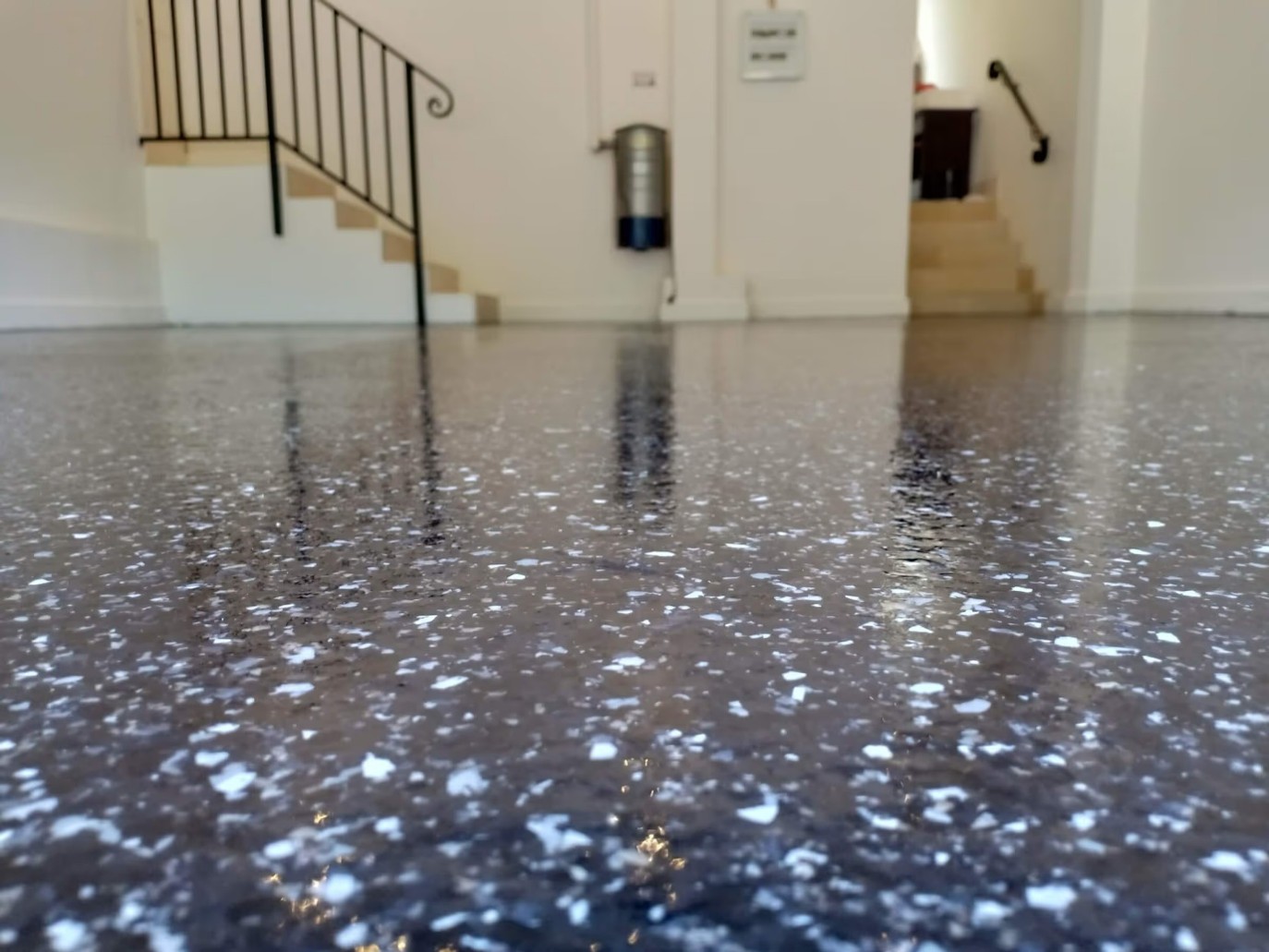 Garage epoxy flooring systems changing how concrete spaces perform