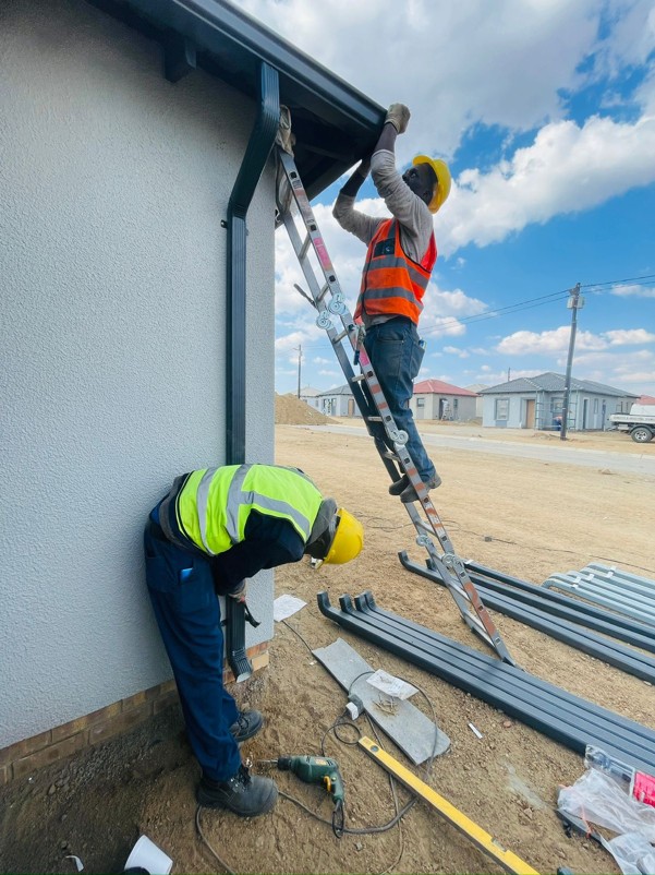 Fascia Board Installation to Create a Solid Foundation for Your Roof Drainage