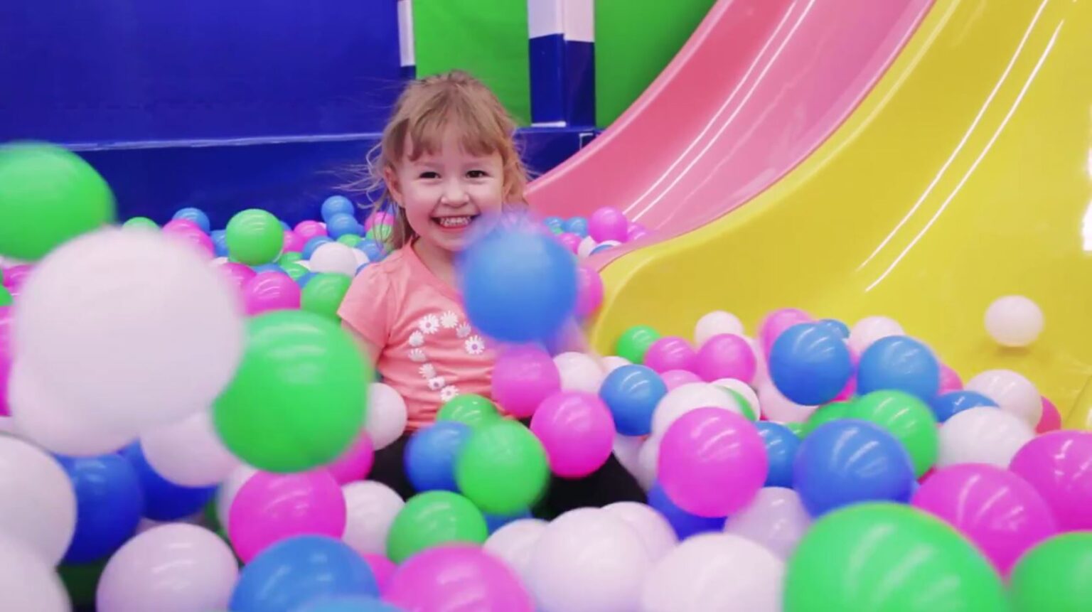 Indoor Playground Setup Services for Modern Commercial Play Centers Indoor Playground Setup Services for Modern Commercial Play Centers