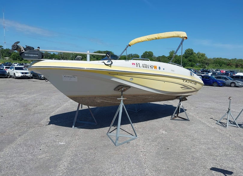 Salvage Boats for Sale: Creating New Auction Buying Possibilities