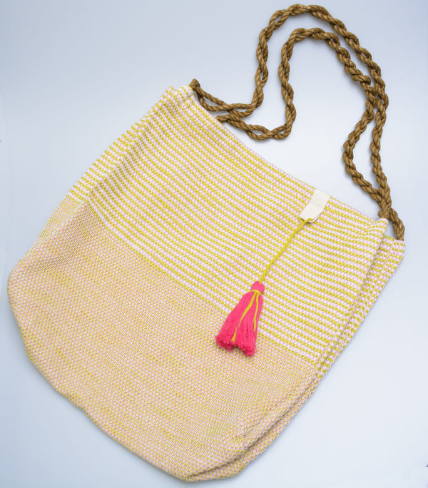 Stylish Shoulder Bag for Women for Everyday Use and Modern Fashion