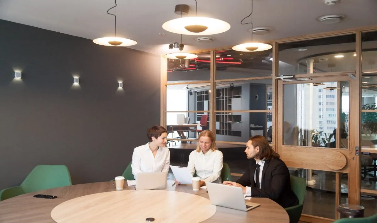 Commercial office interior solutions in Mumbai for modern businesses