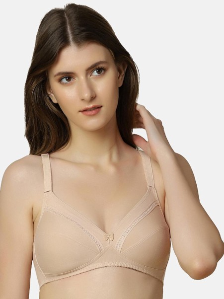 Find comfortable everyday wear to choose from with Bra India Online for Triumph’s stylish modern pieces