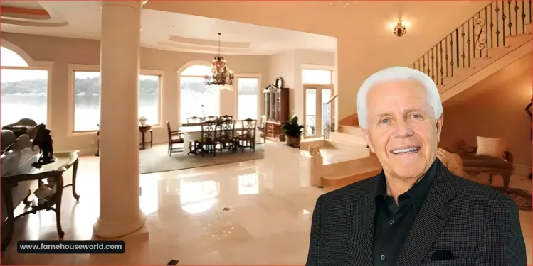 Famous Celebrity Houses With Luxury Designs, Private Spaces, and Modern Living Features Famous Celebrity Houses With Luxury Designs, Private Spaces, and Modern Living Features