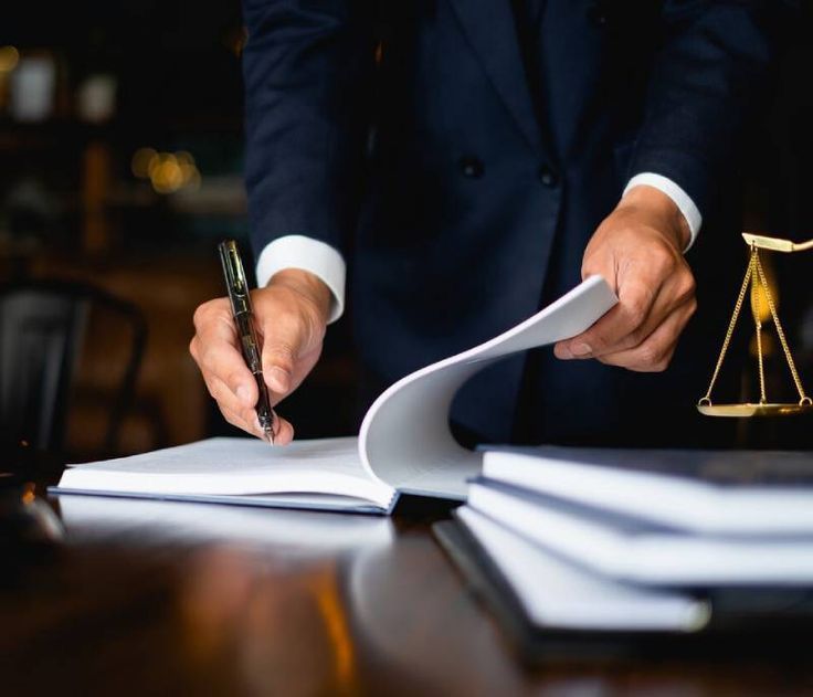 كيف يدعم محامي مستثمر أجنبي السعودية نجاح الاستثمارات الأجنبية داخل المملكة؟