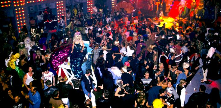 Why Slowing Down Can Improve Your Las Vegas Nightlife Experience Why Slowing Down Can Improve Your Las Vegas Nightlife Experience