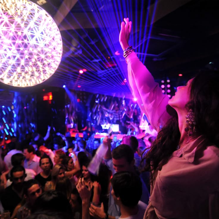 Why a Thoughtful Evening Plan Can Help You See a Different Side of Las Vegas