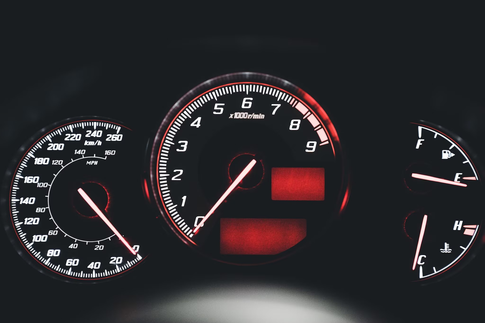 Why Car Speedometers Show 220 km/h Even When Most Cars Never Reach It