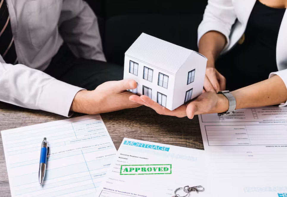 A Plain-Language Guide to Reverse Mortgages for Canadian Homeowners A Plain-Language Guide to Reverse Mortgages for Canadian Homeowners