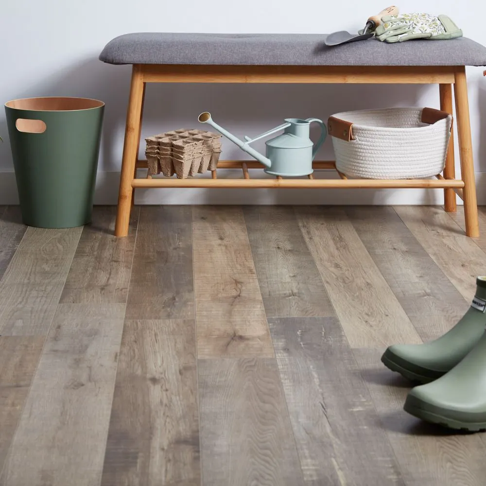 Floors in Dubai: A Complete Guide to Choosing the Right Flooring Supplier and Epoxy Systems in Abu Dhabi