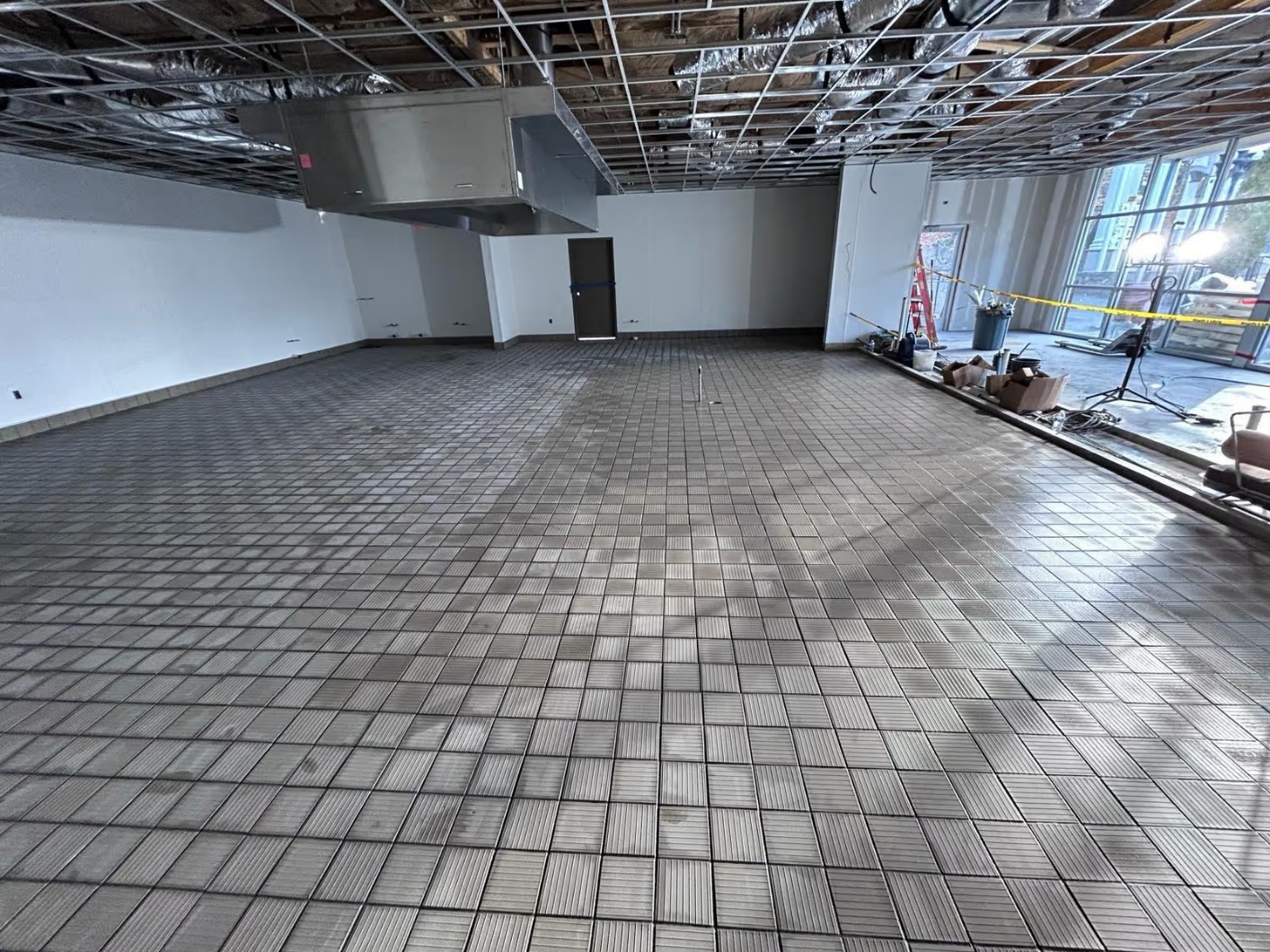 Engineered Hardwood or Tile Walls: Planning the Right Finish