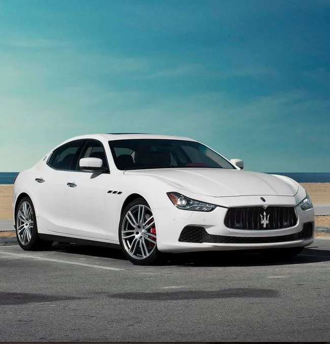 Tips for Choosing the Right Luxury Car Rental Company in Montreal