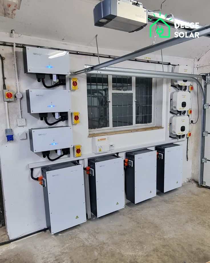 When Is the Right Time to Add Battery Storage to Home Solar?
