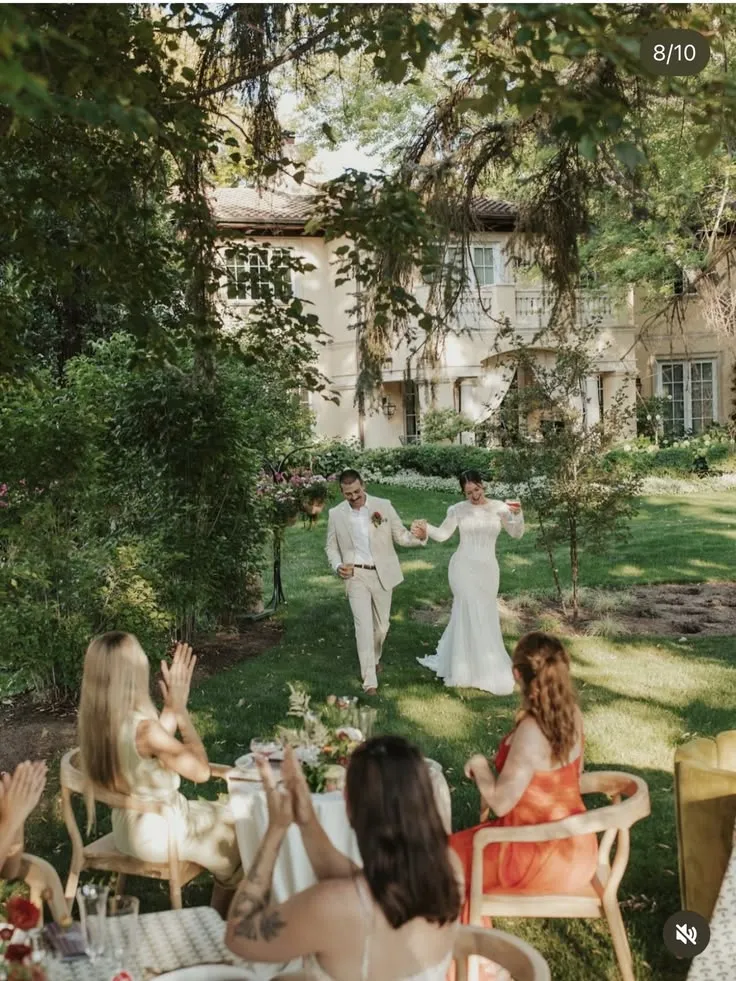 Brunch Weddings Need a Different Photography Plan Than Evening Celebrations