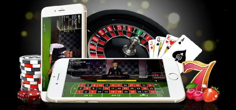 The Rise of Mobile Casinos: Convenience and Security in the Palm of Your  Hand - What Gadget