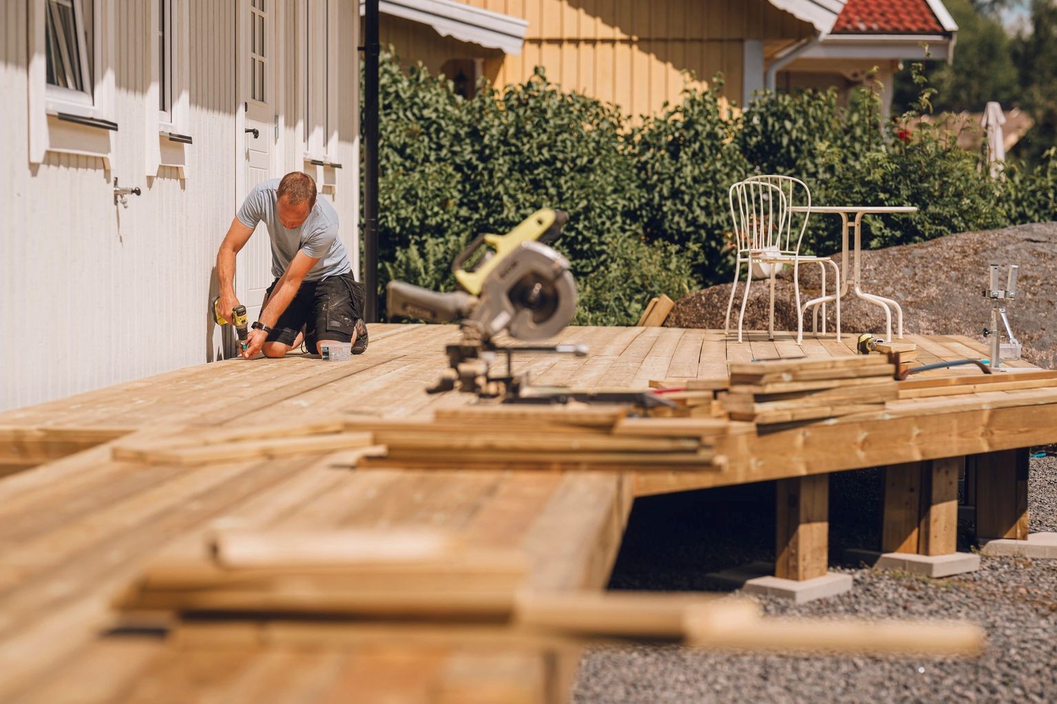 Deck or Fence First? How to Prioritize Outdoor Repairs Around Your Home