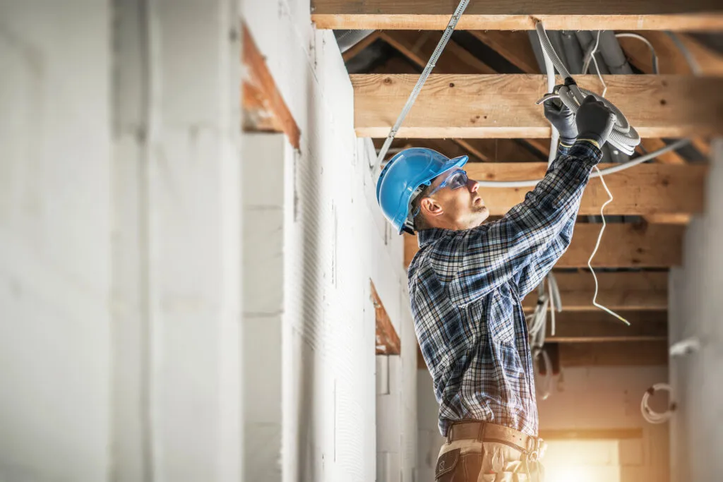 Top 5 Reasons to Choose a Career as an Electrician - Ohio Business College