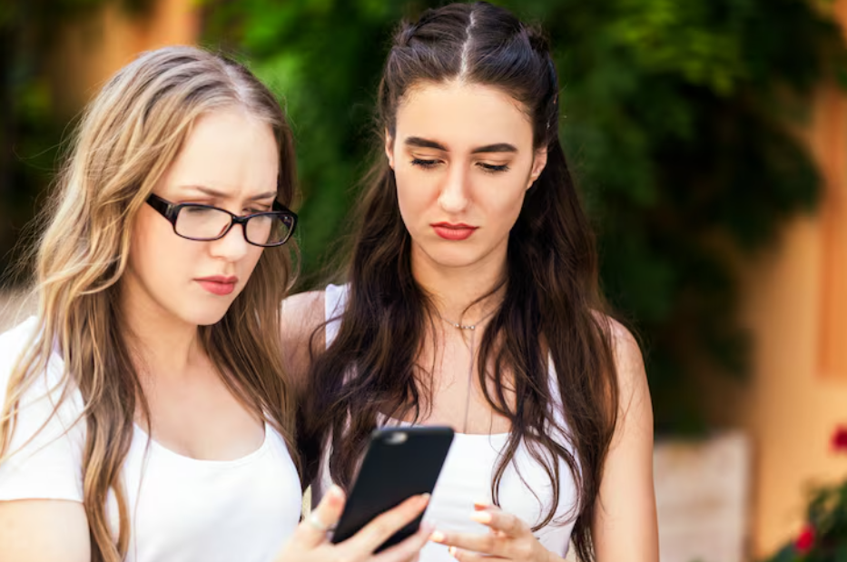 Why random chat platforms remain remarkably popular for finding unexpected friends