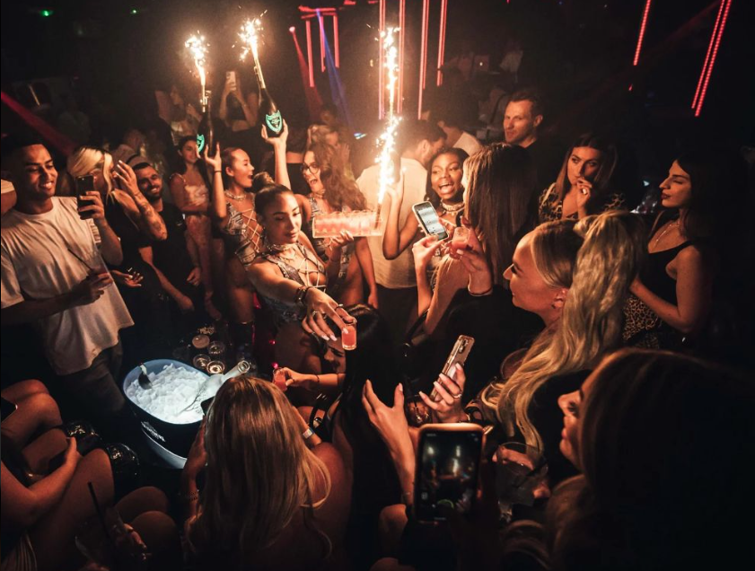 Comparing Late Night Vibe Differences Across Multiple Strip Clubs in Vegas Comparing Late Night Vibe Differences Across Multiple Strip Clubs in Vegas