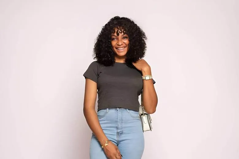 How Premium Raw Burmese Curly Hair Creates the Full, Voluminous Curls Trending in Fashion-onychair