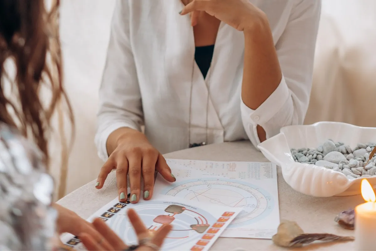 How to Become a Psychic (11 Tips to Develop Your Abilities)