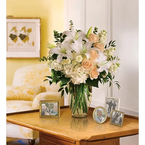 Dreams From the Heart Bouquet Bouquet