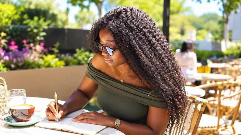 Must-Have Kinky Curly Hair Extensions for Chic, Voluminous Hairstyles-onychair