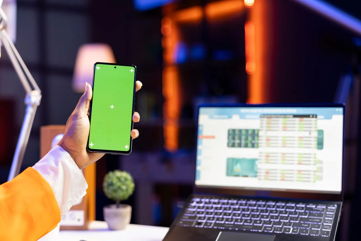 AI-powered WhatsApp Business Automation That Sells 24/7