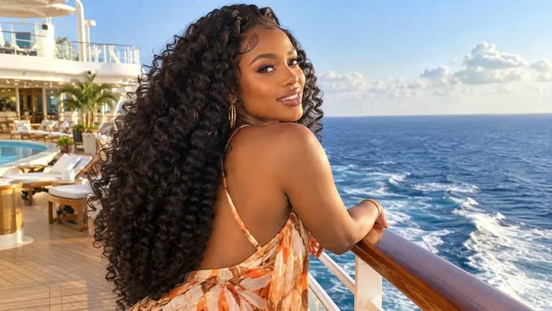 The Ultimate Cruise Hair Guide for Women Wearing Burmese Curly Hair Bundles-onychair