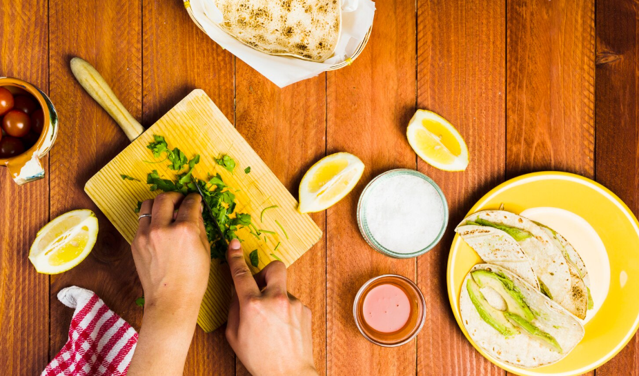 How to Build a Great Taco: Tortillas, Fillings and Salsas Explained How to Build a Great Taco: Tortillas, Fillings and Salsas Explained